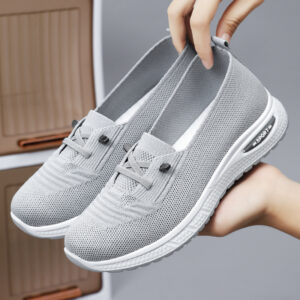 Breathable And Comfortable Middle-aged And Elderly People’s Shoes